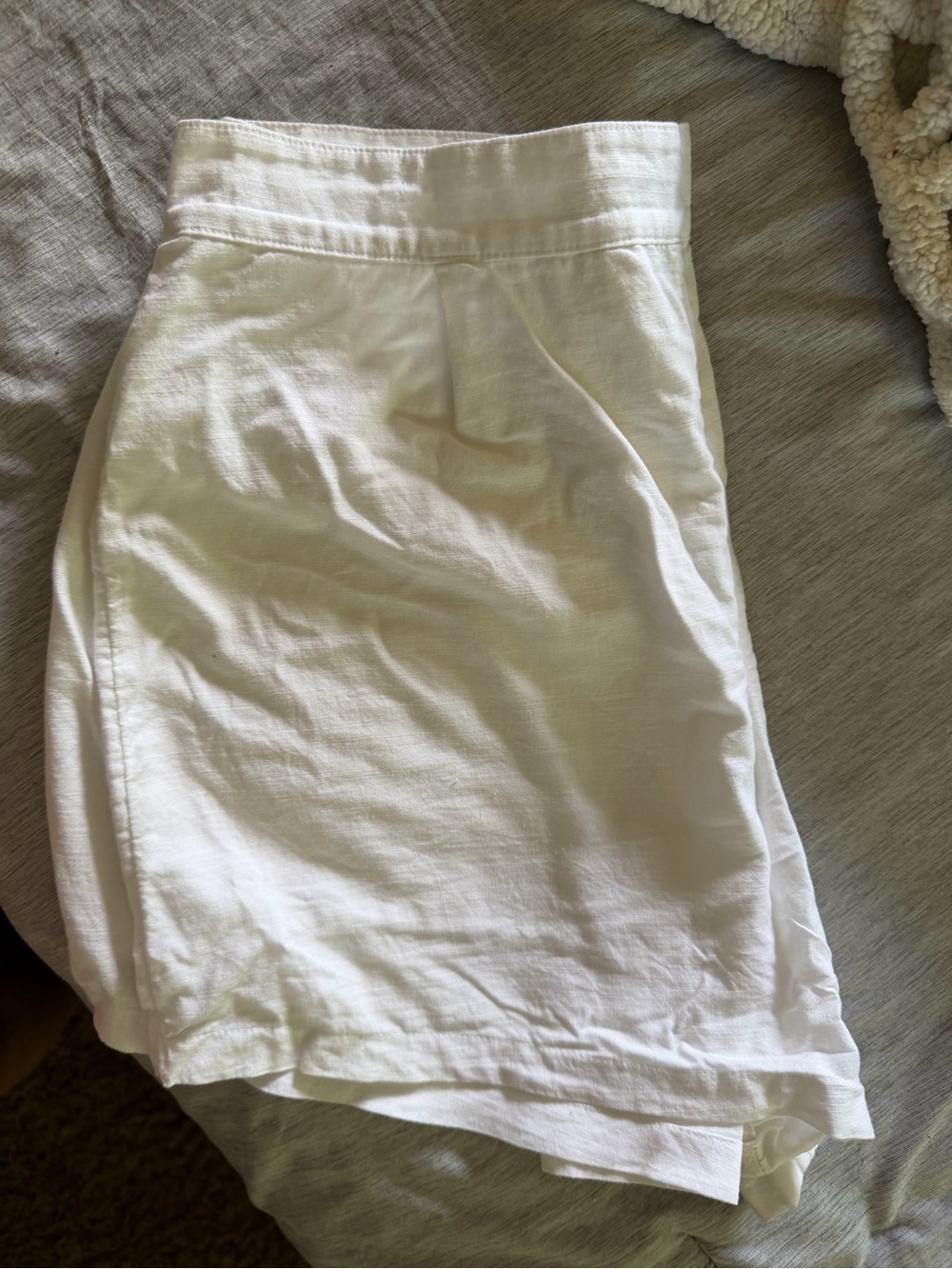 Abercrombie pull on shorts